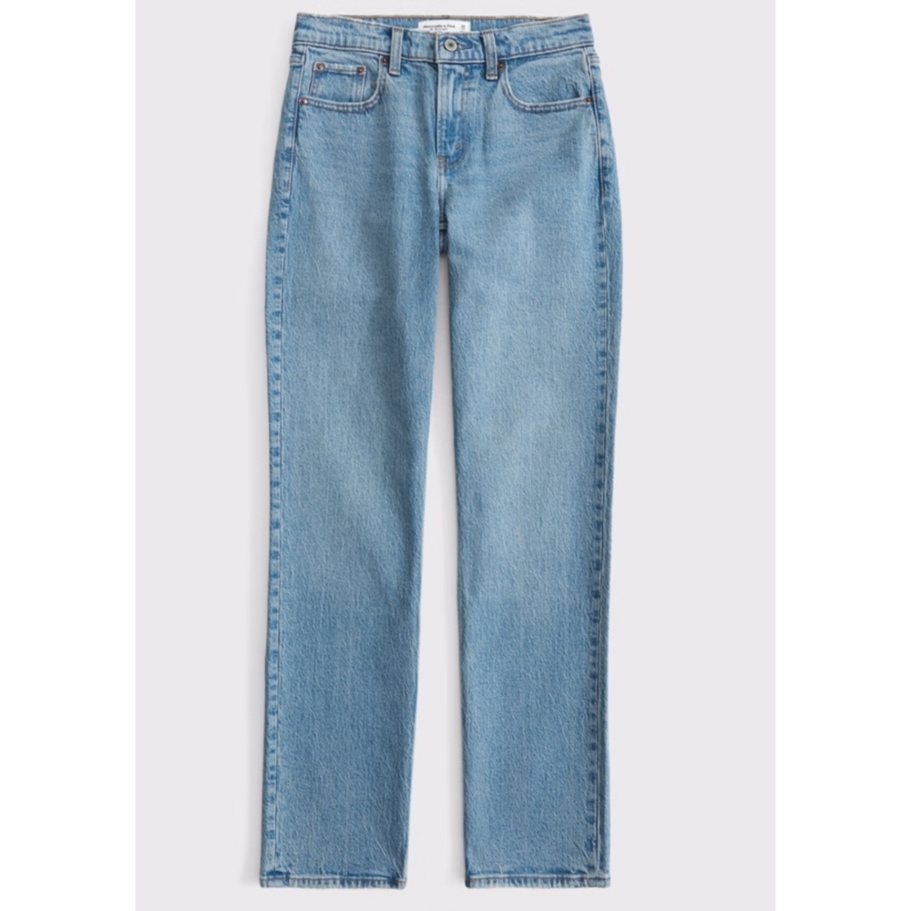 Abercrombie & Fitch The Straight Mid Rise Jean Size 30 Short Color Blue NWT